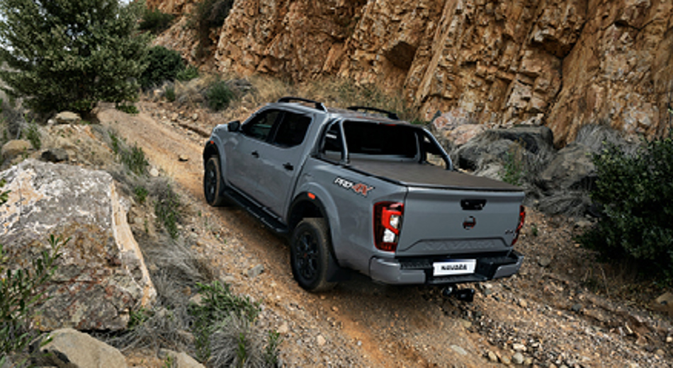 ASSISTANCE AU DÉMARRAGE EN CÔTE (HSA)*-Vehicule Feature Image