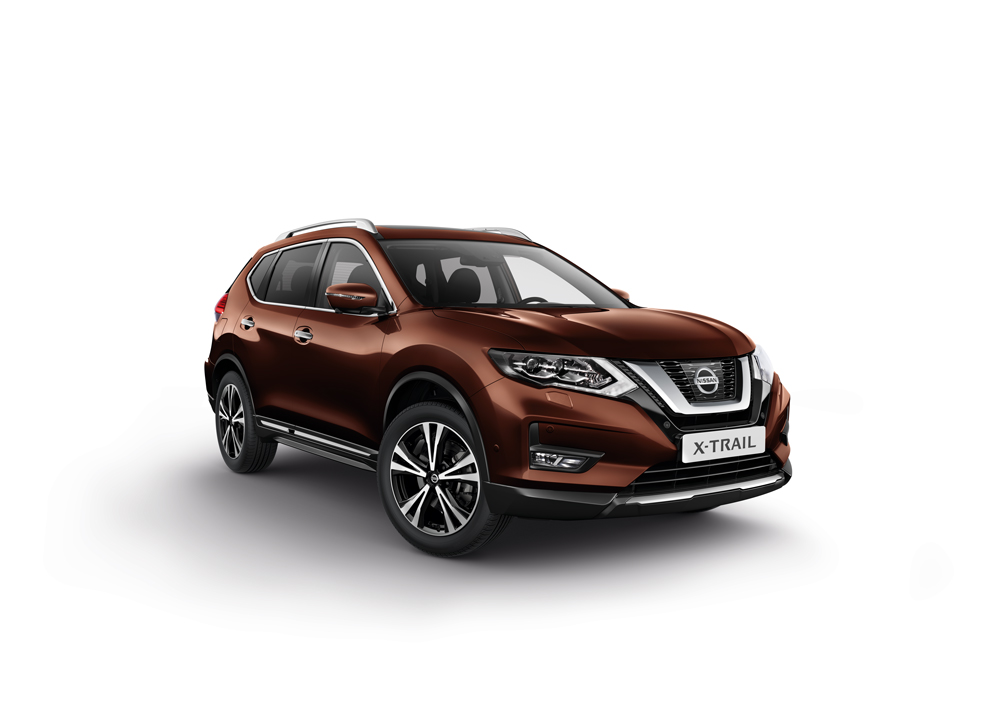 Nissan Marron foncé